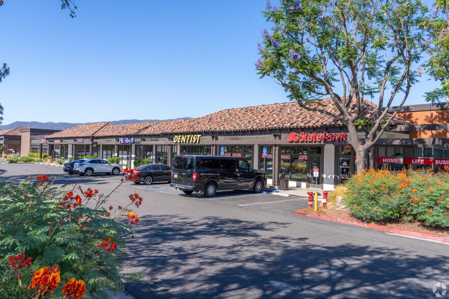 More Photos Of 32231-32291 Mission Trail Rd, Lake Elsinore Unknown For Lease
