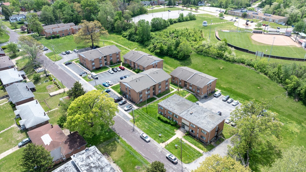 Primary Photo Of 7718-7744 Springdale Dr, Saint Louis Apartments For Sale