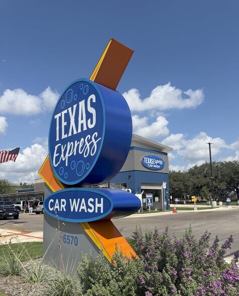 More Photos Of 6570 Babcock Rd, San Antonio Carwash For Sale