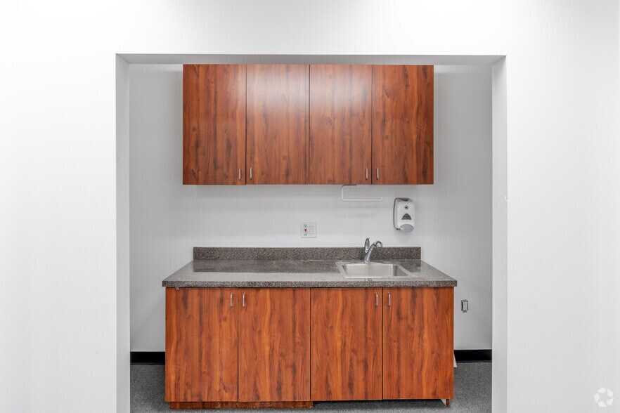 More Photos Of 750 N Diamond Bar Blvd, Diamond Bar Office For Sale