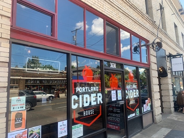 More Photos Of 3632-3646 SE Hawthorne Blvd, Portland Storefront Retail Residential For Sale