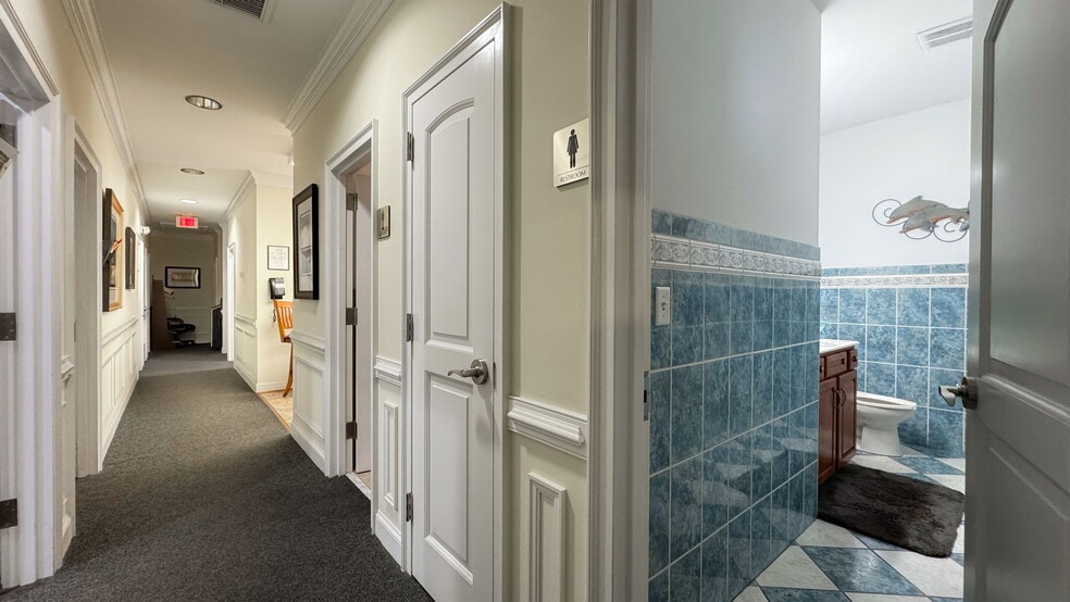 More Photos Of 2601 Colley Ave, Norfolk Office For Lease