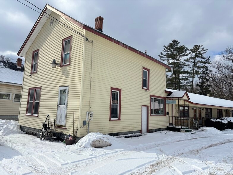 More Photos Of 212 Buffalo St, Gowanda Hotel For Sale