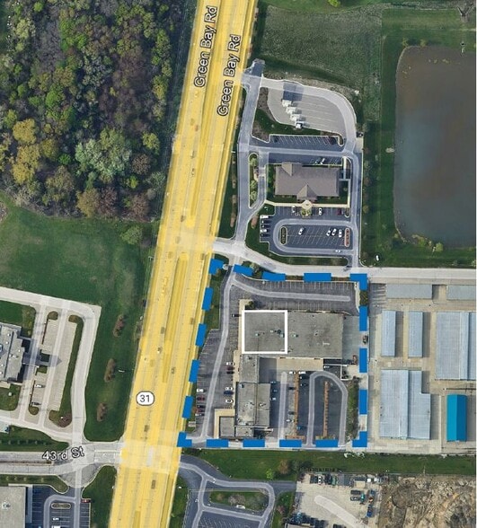 More Photos Of 4235-4237 Green Bay Rd, Kenosha Freestanding For Sale