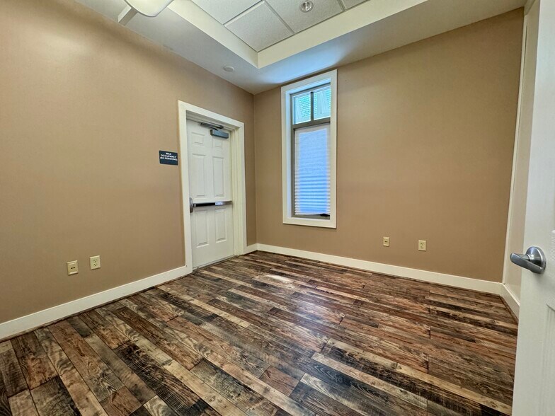 More Photos Of 108 Sea Grove Main St, Saint Augustine Office For Lease