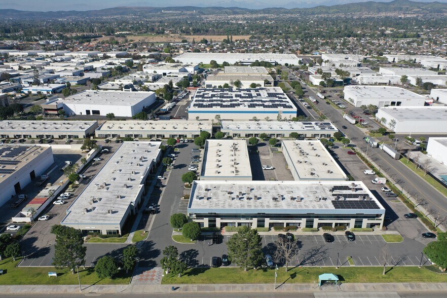 More Photos Of 4887 E La Palma Ave, Anaheim Research And Development For Lease