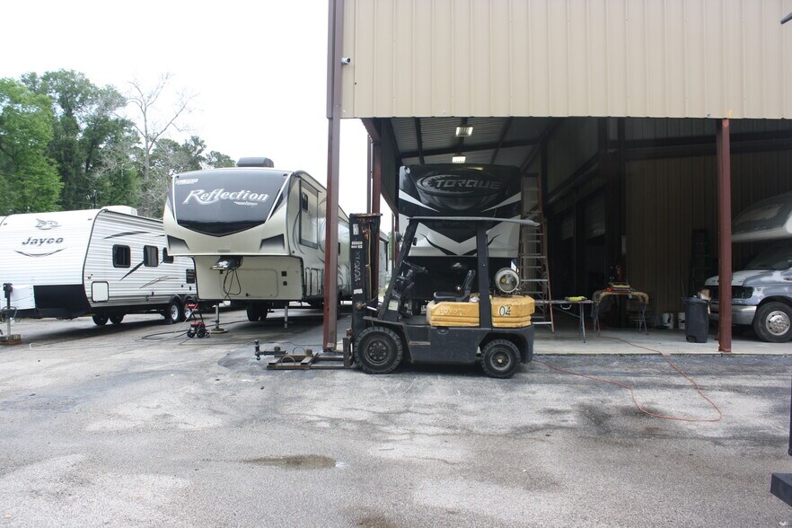 More Photos Of 20800 FM 1488 Rd, Magnolia General Retail For Sale