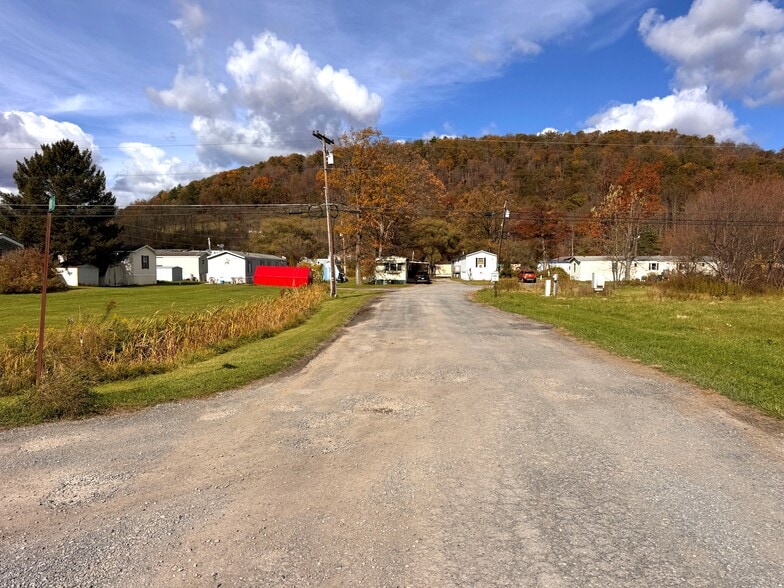 More Photos Of 130 Elderberry Ln, Julian Manufactured Housing Mobile Home Park For Sale