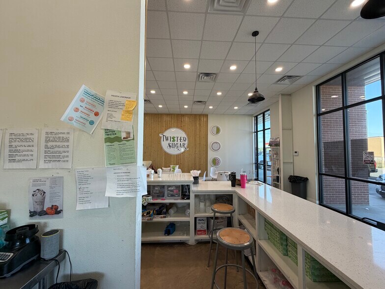 More Photos Of 6009 FM 307, Midland Storefront For Lease