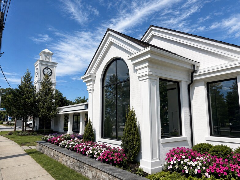 More Photos Of 662 E Main St, Mount Kisco Bank For Lease
