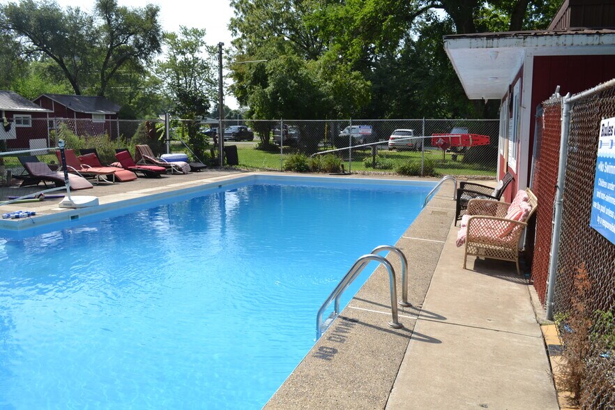 More Photos Of 2373 Untalulti Dr, Monticello Specialty For Sale