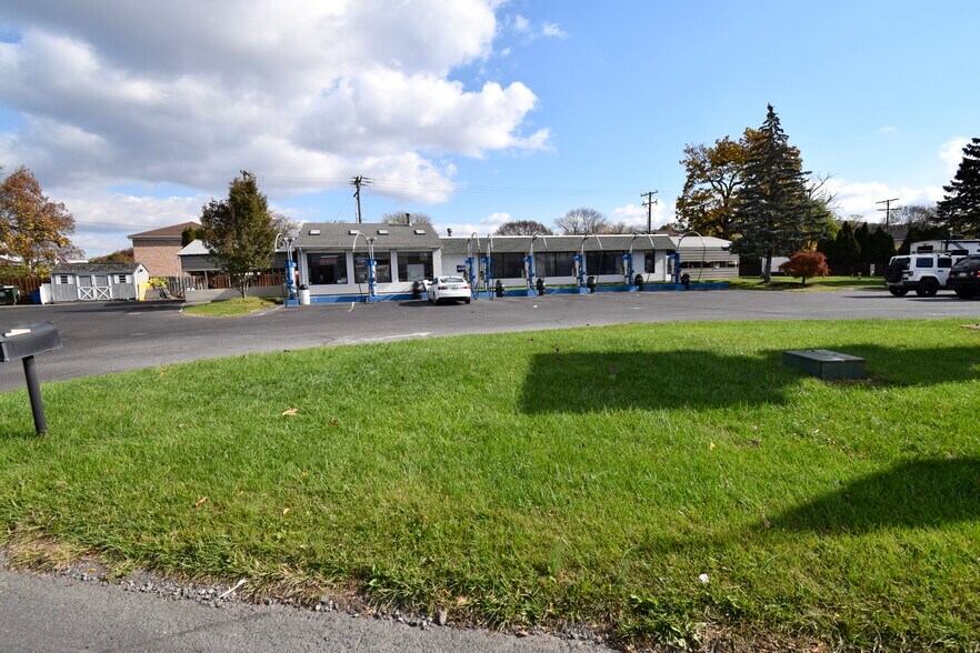 More Photos Of 4775 N 5th Street Hwy, Temple Carwash For Sale