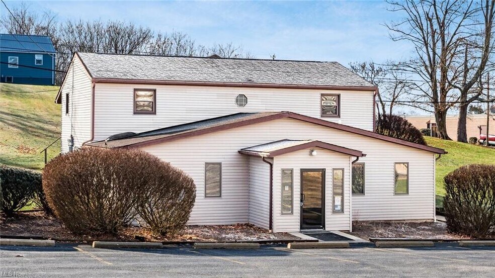Primary Photo Of 870 Orchard Hill Rd, Zanesville Assisted Living For Lease