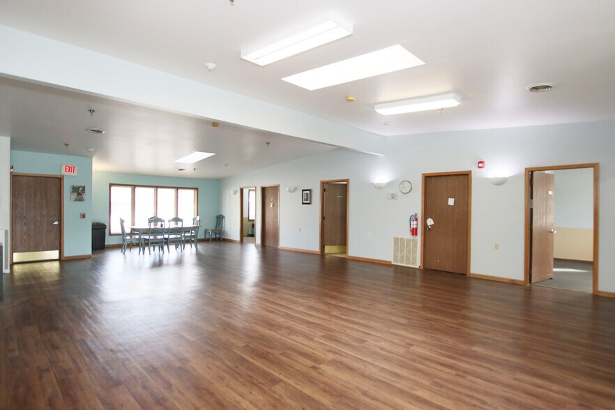 More Photos Of 496 Wisconsin Ct, Fond Du Lac Rehabilitation Center For Sale