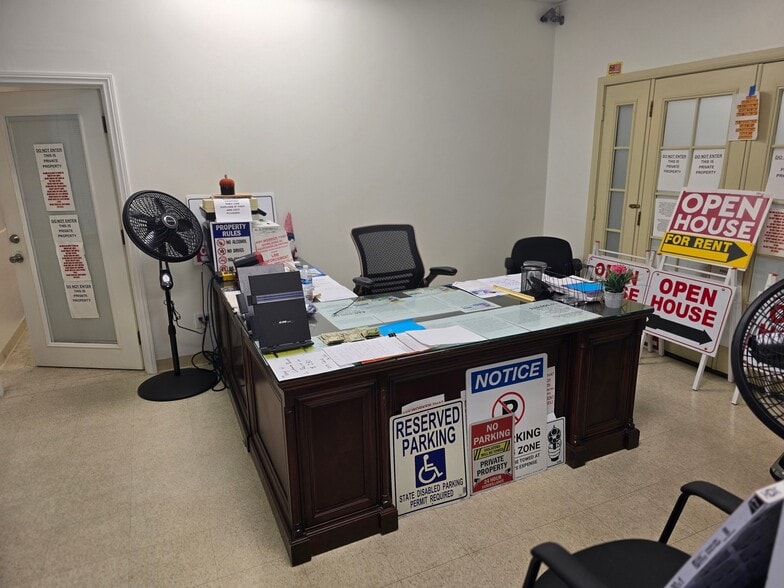 More Photos Of 2113 Border Ave, Torrance Flex For Sale