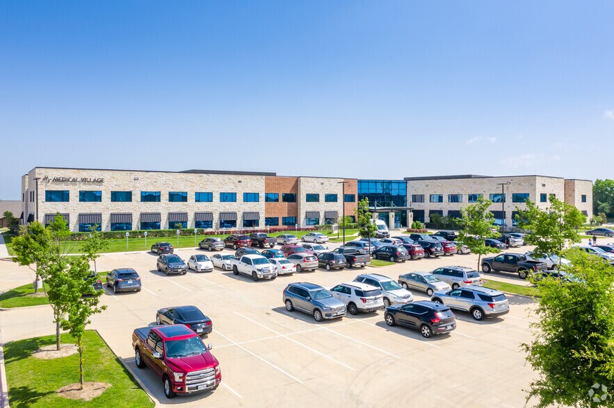 More Photos Of 7300 Eldorado Pky, McKinney Medical For Lease