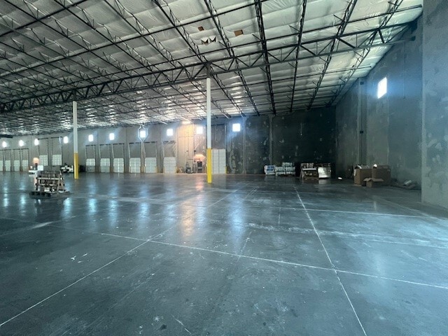 More Photos Of 3232 S 48th St, Phoenix Warehouse For Lease