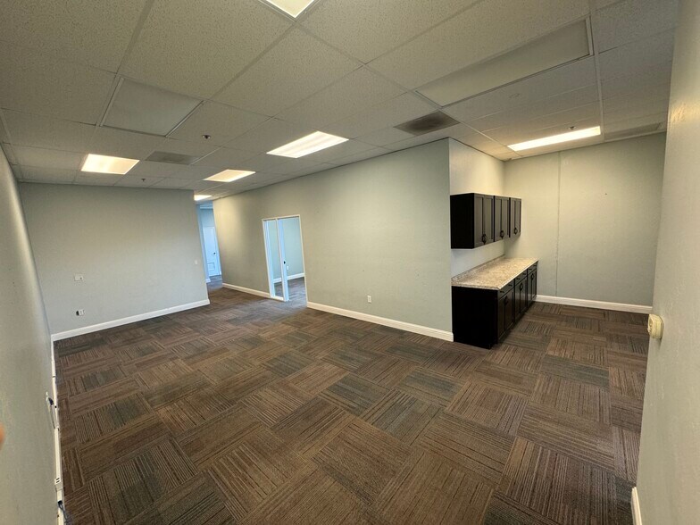 More Photos Of 181 Sand Creek Rd, Brentwood Office Residential For Lease