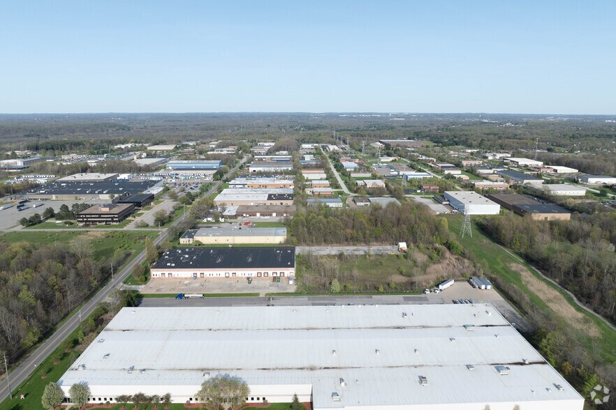 More Photos Of 1842 Enterprise Pky, Twinsburg Warehouse For Lease