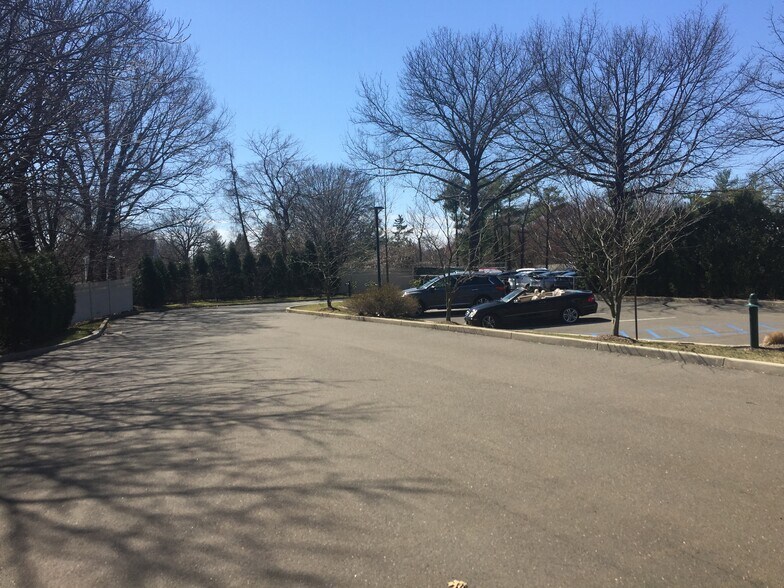 More Photos Of 85 East Putnam Ave, Cos Cob Bank For Sale