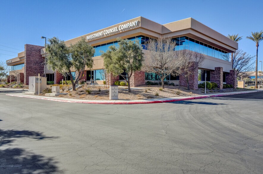 More Photos Of 10000 W Charleston Blvd, Las Vegas Office For Lease