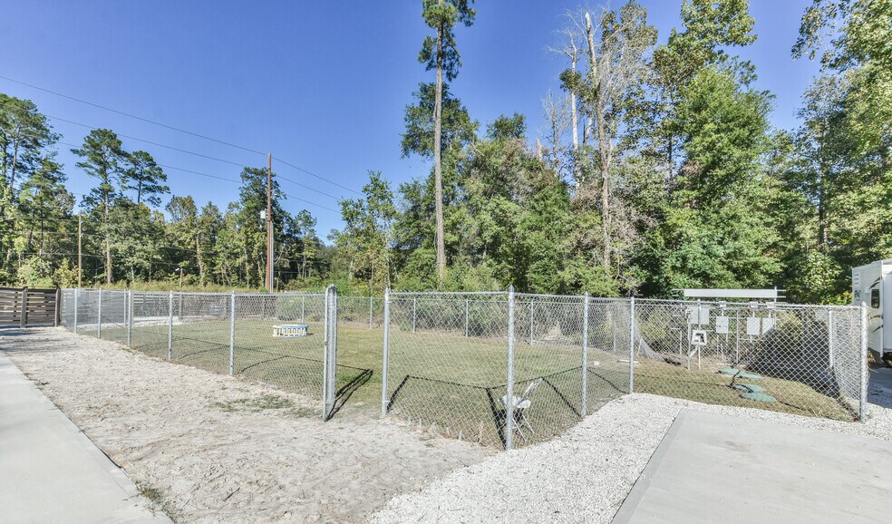 More Photos Of 321 FM 2090 Rd E, Splendora Manufactured Housing Mobile Home Park For Sale