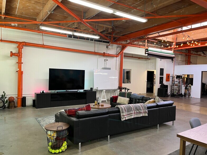 More Photos Of 2301 E 7th St, Los Angeles Loft Creative Space For Lease