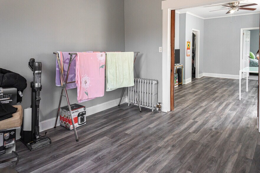 More Photos Of 15 Lakeview Pl, Verona Multifamily For Sale