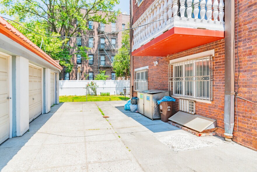 More Photos Of 43-26 53rd St, Woodside Apartments For Sale