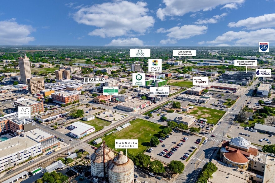 More Photos Of 300 S 4th St, Waco Office For Sale