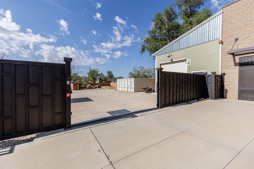 More Photos Of 195 W 500 N, La Verkin Warehouse For Sale