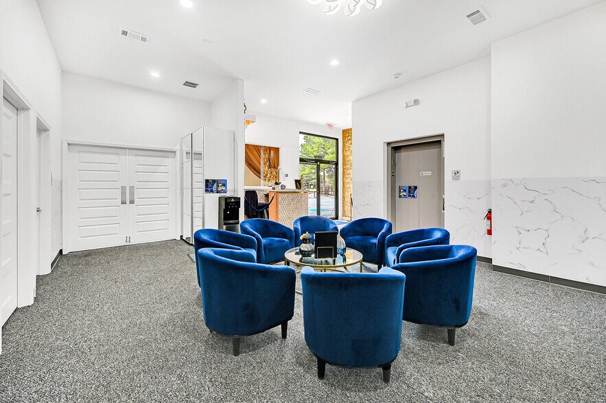 More Photos Of 20621 Westheimer Pky, Katy Freestanding For Sale
