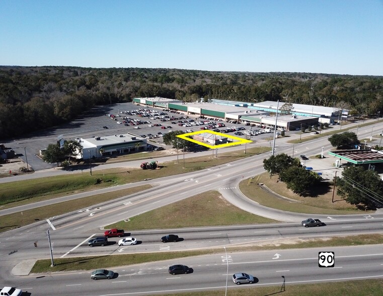 More Photos Of 3450 Demetropolis Rd, Mobile Restaurant For Sale