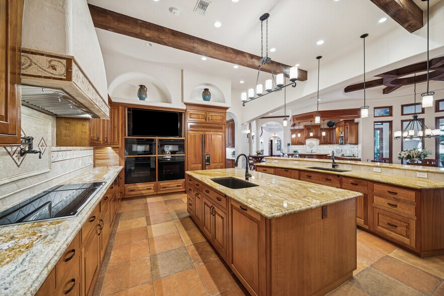 More Photos Of 21538 Mueschke Rd, Tomball Lodge Meeting Hall For Sale
