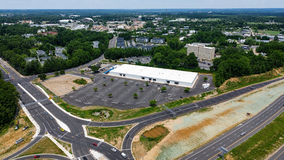 More Photos Of 4500 Western Blvd, Raleigh Freestanding For Lease
