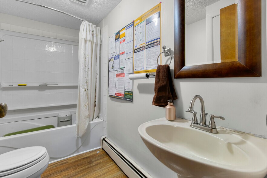 More Photos Of 5189 W 600 N, McCordsville Medical For Sale