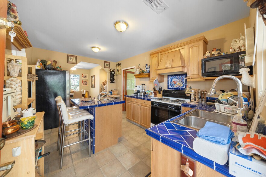 More Photos Of 8241 Koch Rd, Bakersfield Land For Sale