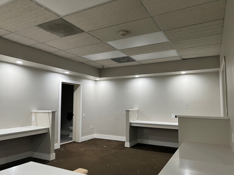 More Photos Of 107 Sherman Ave, Raritan Storefront Retail Office For Lease