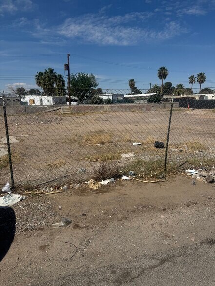 More Photos Of 2911 Cedar st, Las Vegas Land For Sale