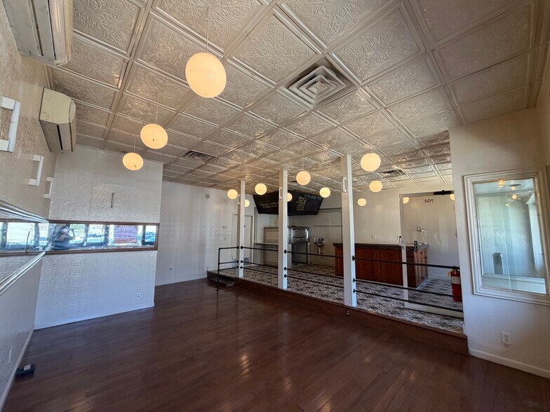 More Photos Of 702-720 Bloomfield Ave, Montclair Storefront For Lease