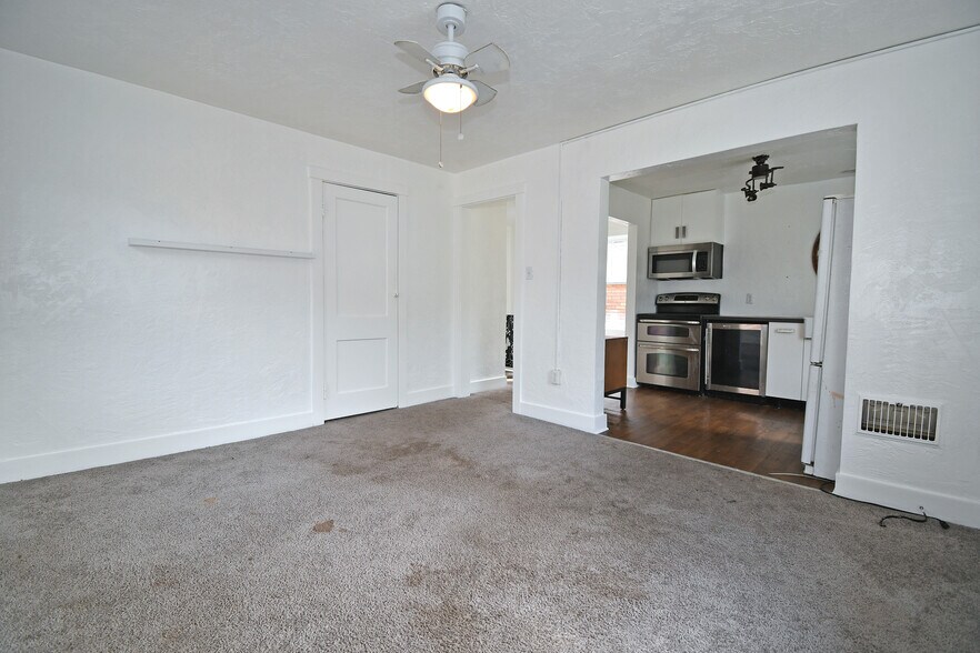 More Photos Of 1206 Brookline Blvd, Pittsburgh Medical For Sale