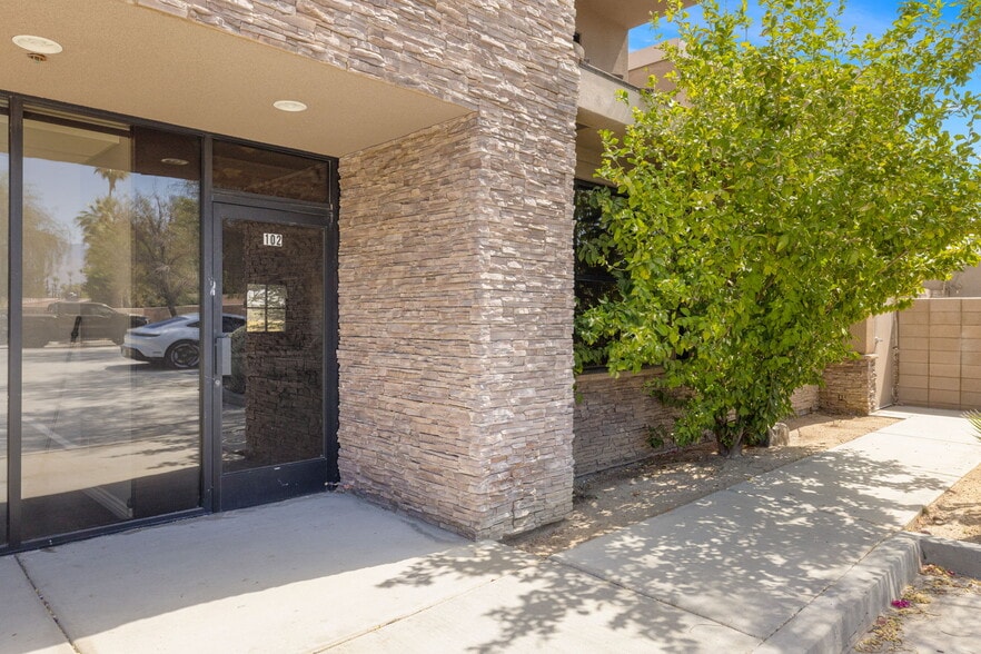 More Photos Of 73321 Fred Waring Dr, Palm Desert Medical For Lease