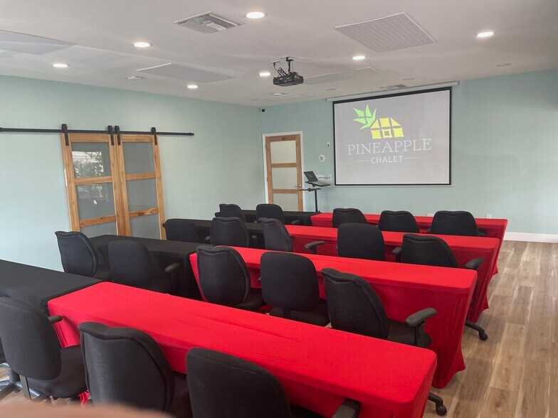 More Photos Of 3472 NE Savannah Rd, Jensen Beach Office Residential For Lease