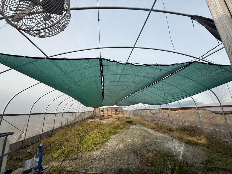 More Photos Of 426550 E 250 Rd, Chelsea Specialty For Sale