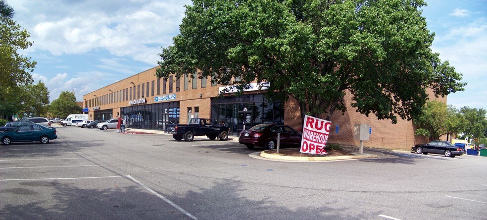 More Photos Of 8198 Terminal Rd, Lorton Unknown For Lease