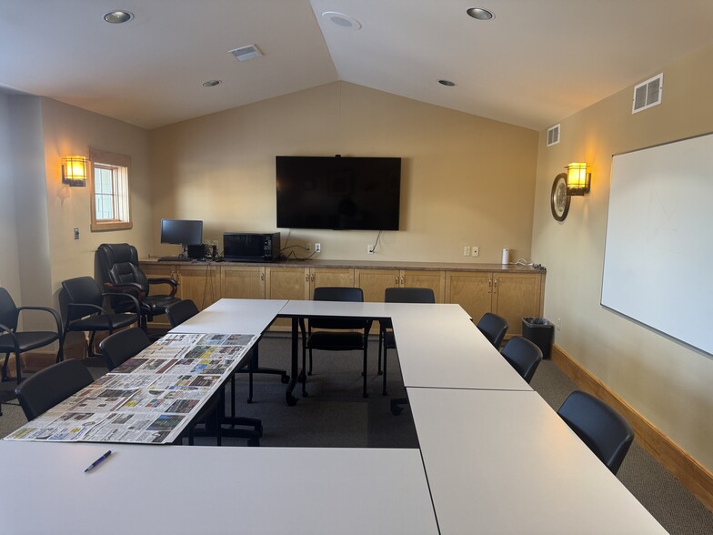 More Photos Of 3425 Superior Ave, Sheboygan Medical For Lease