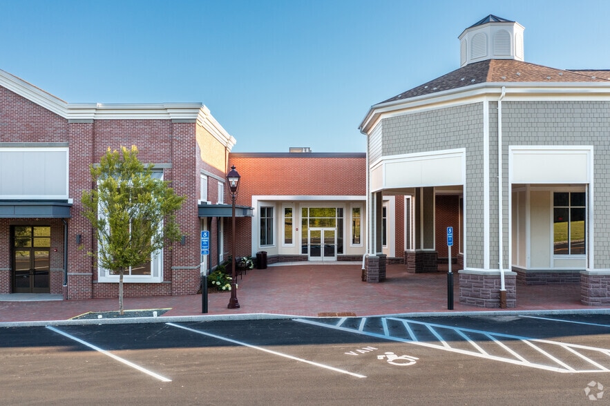 More Photos Of 21 Ensign Dr, Avon Unknown For Lease