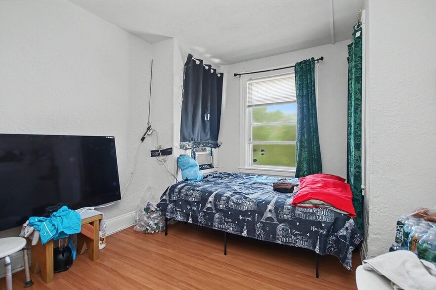 More Photos Of 1719 Edward St, Ossining Multifamily For Sale