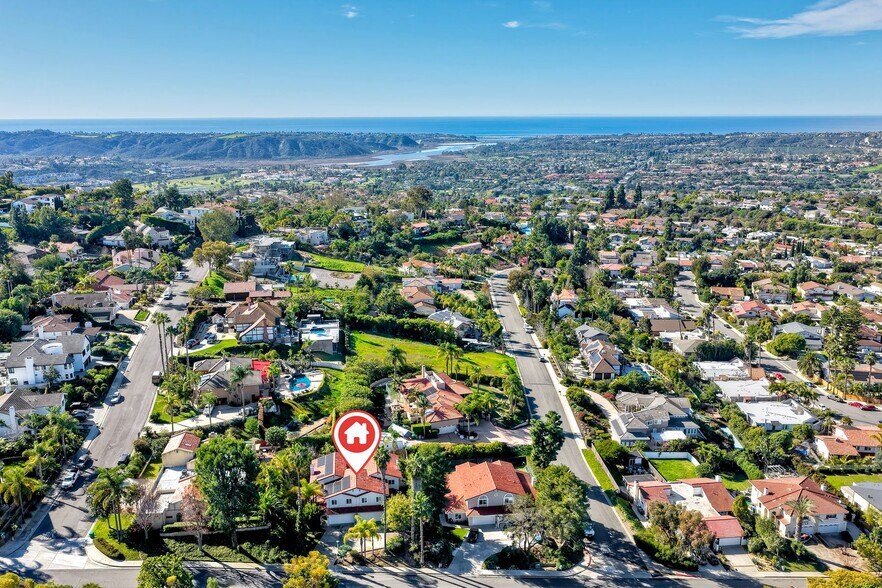 More Photos Of 6809 Corintia St, Carlsbad Multifamily For Sale