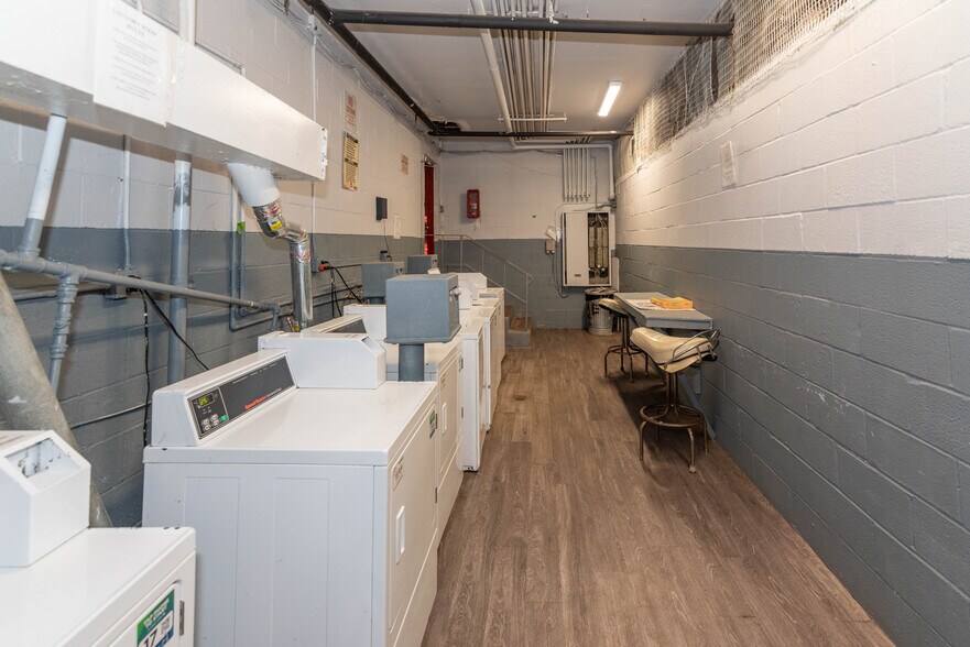 More Photos Of 2924 W Cold Spring Ln, Baltimore Apartments For Sale